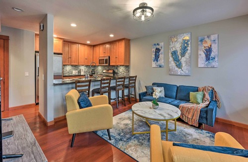 Green Lake House | Stylish Townhome ~ 6 Miles to Downtown Seattle!