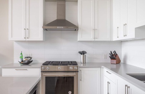 Regional District of Nanaimo Apartment | Suite #205 Contemporary Accommodation Patio Suite
