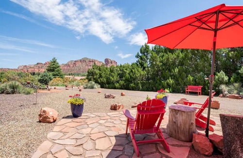 Oak Creek Apartment | Suite Mimosa/Get Back to Nature at Secluded Couple's Retreat
