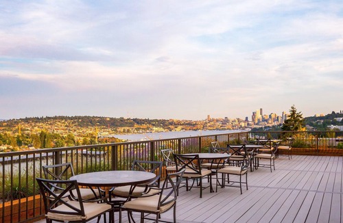 Fremont Apartment | Suite Near Downtown. Breakfast, and Pool Access!