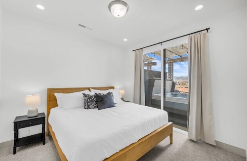 St. George Villa | Sun-Filled Coastal Home | Lagoon Access| Hot Tub| Sleeps 12