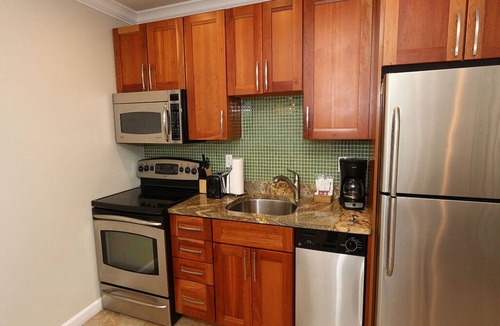 Bradenton Beach Condo | Sun, Sand & Style #6 Beach Club AMI RVA