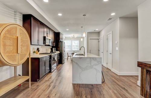 Brookland House | Sunlit Woodridge Oasis Near Catholic University