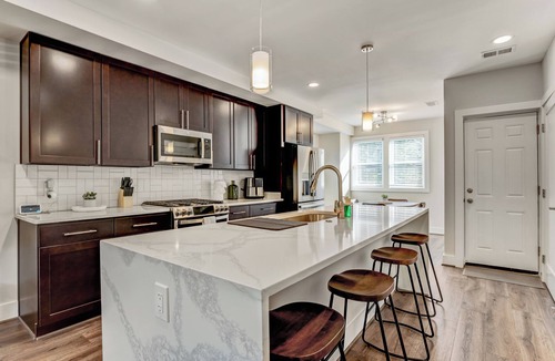 Brookland House | Sunlit Woodridge Oasis Near Catholic University