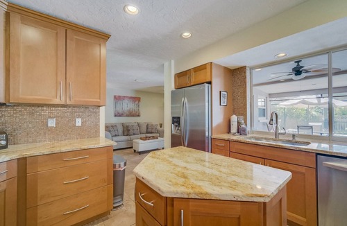 Whitfield House | Sunny Escape- Private Pool, Hot Tub, Pet-Friendly & Sleeps 6-8