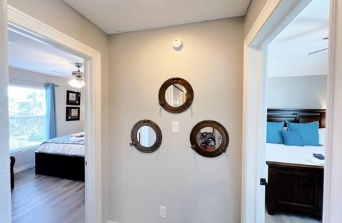 Isla Del Sol House | Sunny Sails - Fully Fenced, Stunning Decor!