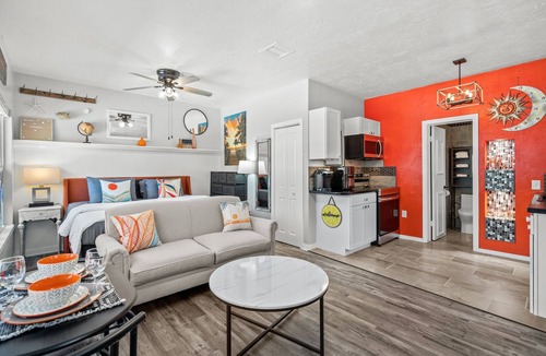 Bradenton Villa | Sunswept Villa 4-riverwalk/park front w/pool, near AMI beaches - pet friendly!