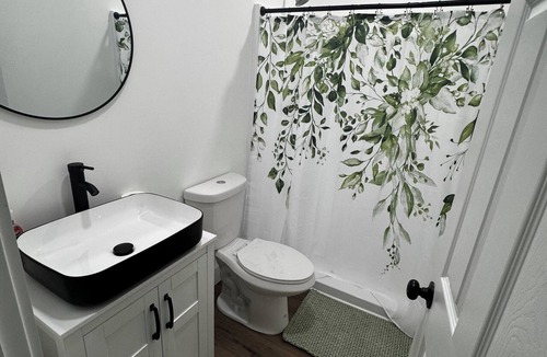 Margate Bed & Breakfast | Super comfortable Studio in Margate. Host is amazing!