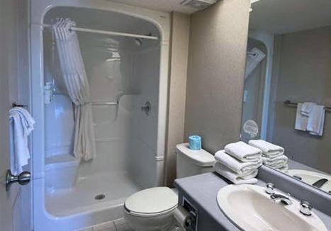 Brockville Hotel | SureStay by Best Western Brockville