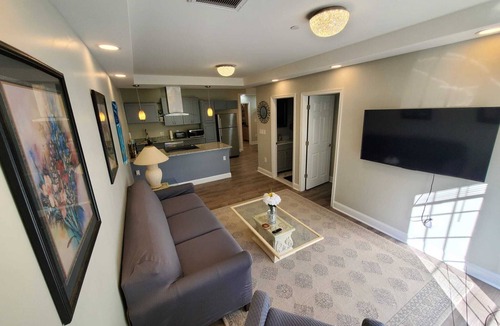 Derwood Apartment | Susu's-Luxurious® 2 bedroom 2 bath apartment.