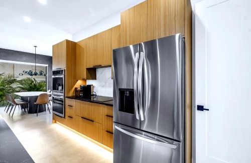 Arlington Park House | Temple of Time