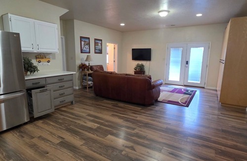 Fredonia Villa | Terrific 2-bedroom villa with AC in charming Fredonia
