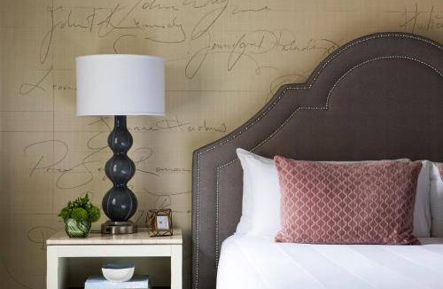 Connecticut Ave - K Street Hotel | The Mayflower Hotel, Autograph Collection Superior Queen Room