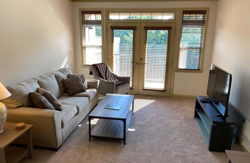 Cary Apartment | The Arboretum 2BR with Balcony 5