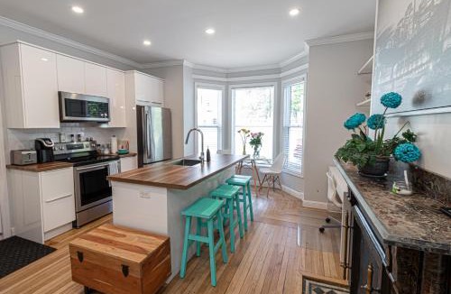 Downtown St. John's House | The Bannerman Park Suite and Loft