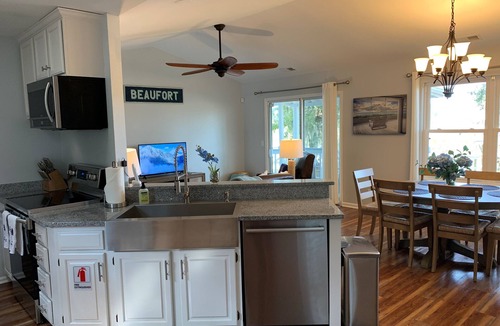 Beaufort Cottage | The "Beaufort Breeze" Five Minutes from Historic Beaufort with Marsh and Dock!
