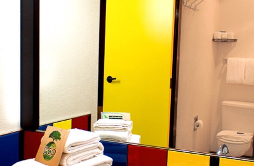 Silver Star Mountain Hotel | The Bulldog - Standard King 1