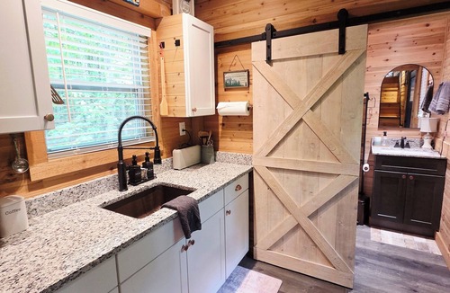 Mentone Cottage | The Campfire Cottage-Cozy, Secluded Tiny Home in Mentone, AL