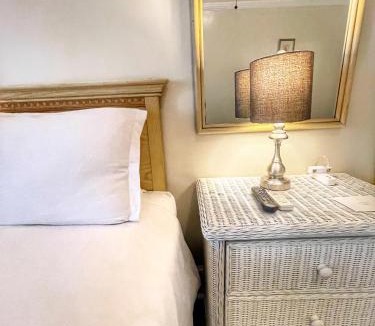 Downtown Bed & Breakfast | The Casablanca Hotel