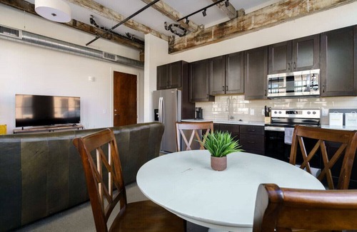 Italian Village Apartment | The Corner Suite - Renovated Factory Flat