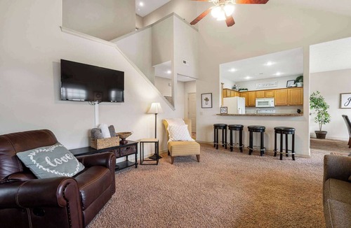 Branson West House | The Gathering Place | Minutes to 61-Acre Theme Park