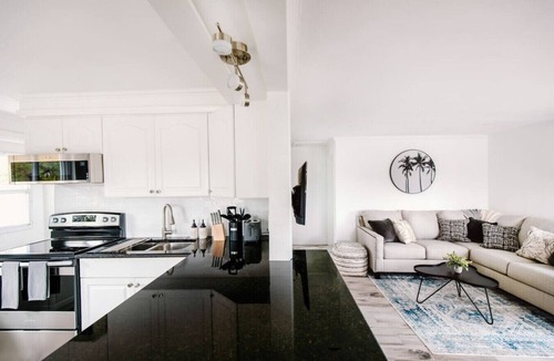 Naples Park House | * * The Gem * * Beach, Location, Quality & Comfort