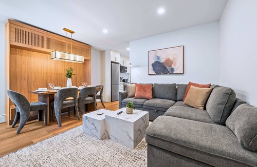 Riverdale Hotel | The Gerrard Modern New Walkable City Stay