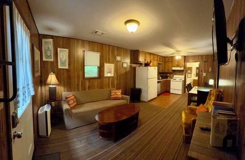 Jonesboro Cottage | The Great Little Orchard, "The GLO"- Cozy cottage with game room, mini trail