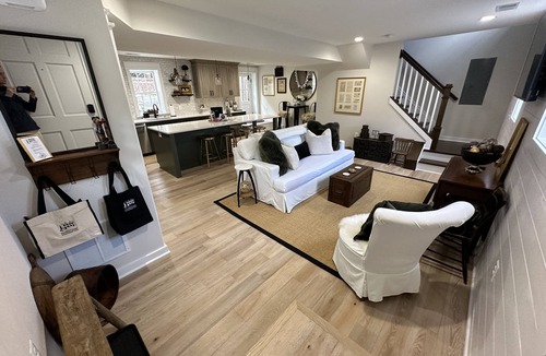 Old Town Alexandria House | The Henry House-1820 Charm with 3 bedroom Modern Day Luxury Historic Old Town
