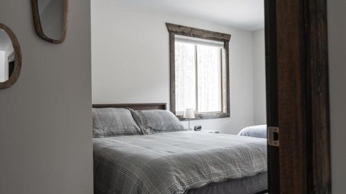 Valemount Villa | The Highmark Cabin