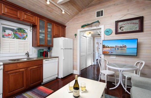Old Town Cottage | The Ivy Cottage - Private Home in Key West