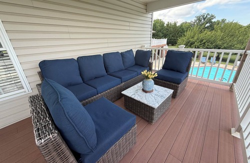 Urbana House | The Luxe Lounge & warm welcome