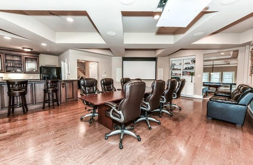 Leesburg Villa | The Manor at Courtland Farm