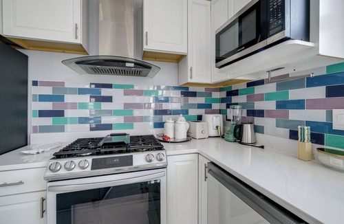 Upper Marlboro House | 'The Mirror' - Elegant & Dog-Friendly DMV Home