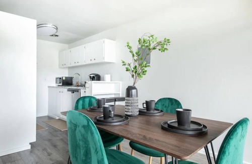 Northwest Bellevue Apartment | The Nest in Meydenbauer Bay | 29 Nights