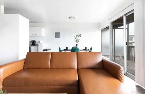 Northwest Bellevue Apartment | The Nest in Meydenbauer Bay | 29 Nights