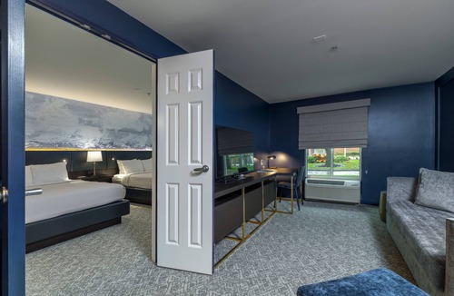 Lewis Center Hotel | The Ohioan Hotel & Event Center
