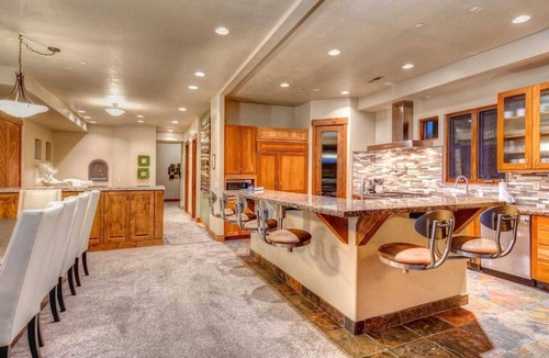 Deer Valley House | The Perch Park City - Epic 6 BR with Views-A+ Location-Elevator-Pinball-Hot Tub