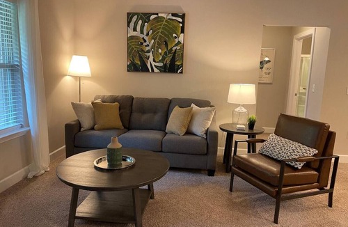 Westerville Apartment | The Polaris Penthouse | W/D | Balcony | Top Floor