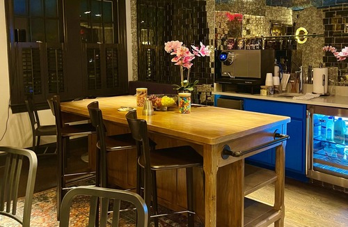 Georgetown Hotel | The Poppy Georgetown