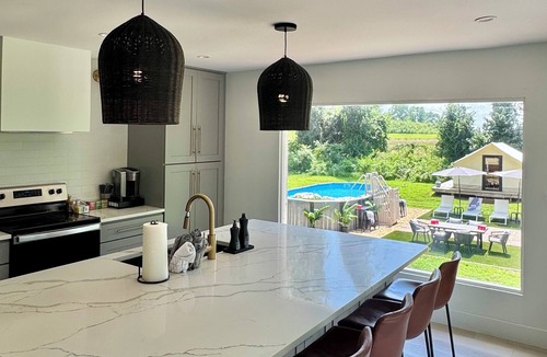 Bryans Road Cottage | The Potomac House: 13 acre riverfront property