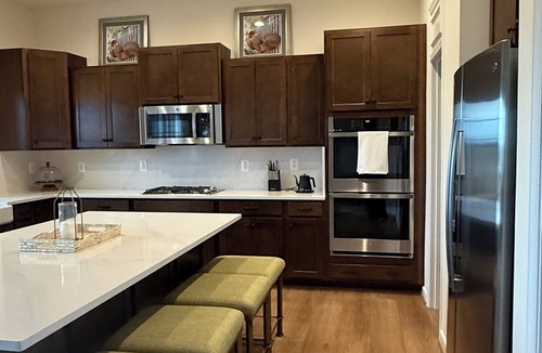 Brentsville House | The Resurgence at Nokesville - A 5 Bedrooms on 10 acres Modern Luxury Retreat