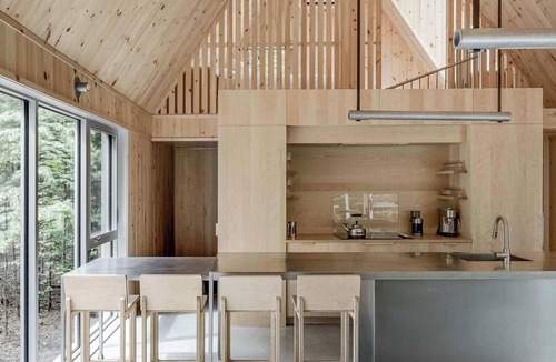 Chertsey Ski Chalet | The Shoal