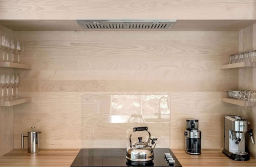 Chertsey Ski Chalet | The Shoal