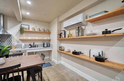 Mississippi District Apartment | The Spanish Flat 3BR/2BA on Mississippi Ave