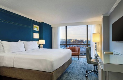 Dupont Circle Hotel | The Ven at Embassy Row, Washington, D.C., a Tribute Portfolio Hotel