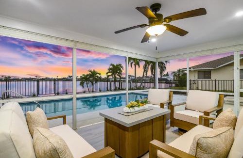 Eight Lakes House | The Waterfront Fishing Retreat