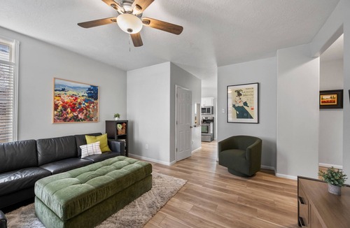 Joaquin House | Timeless 1890s Bungalow Steps to Downtown