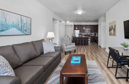 Sunset Heights Apartment | Timp View Luxury Haven with year round hot tub, climbing wall, & bowling