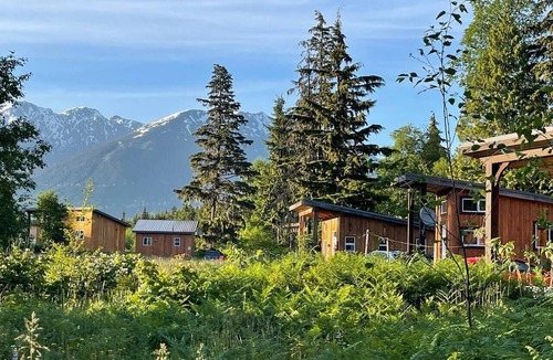 Regional District of Kitimat-Stikine House | Tiny Home - 2B Work & Play